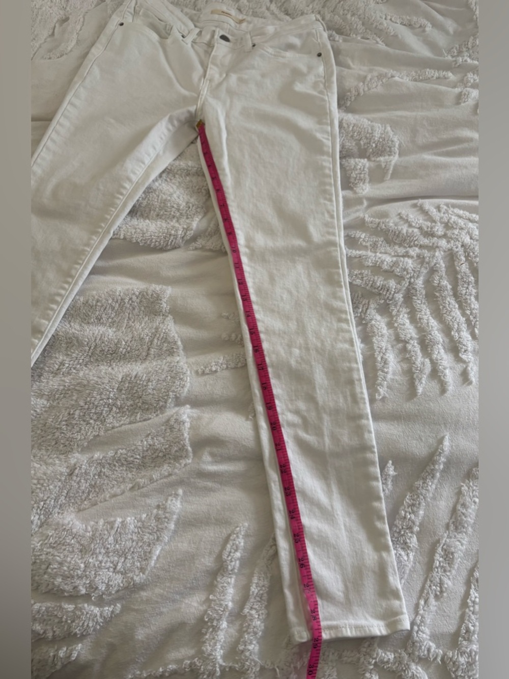 Levi's 711 White Skinny Jeans for Women - Picture 15 of 16
